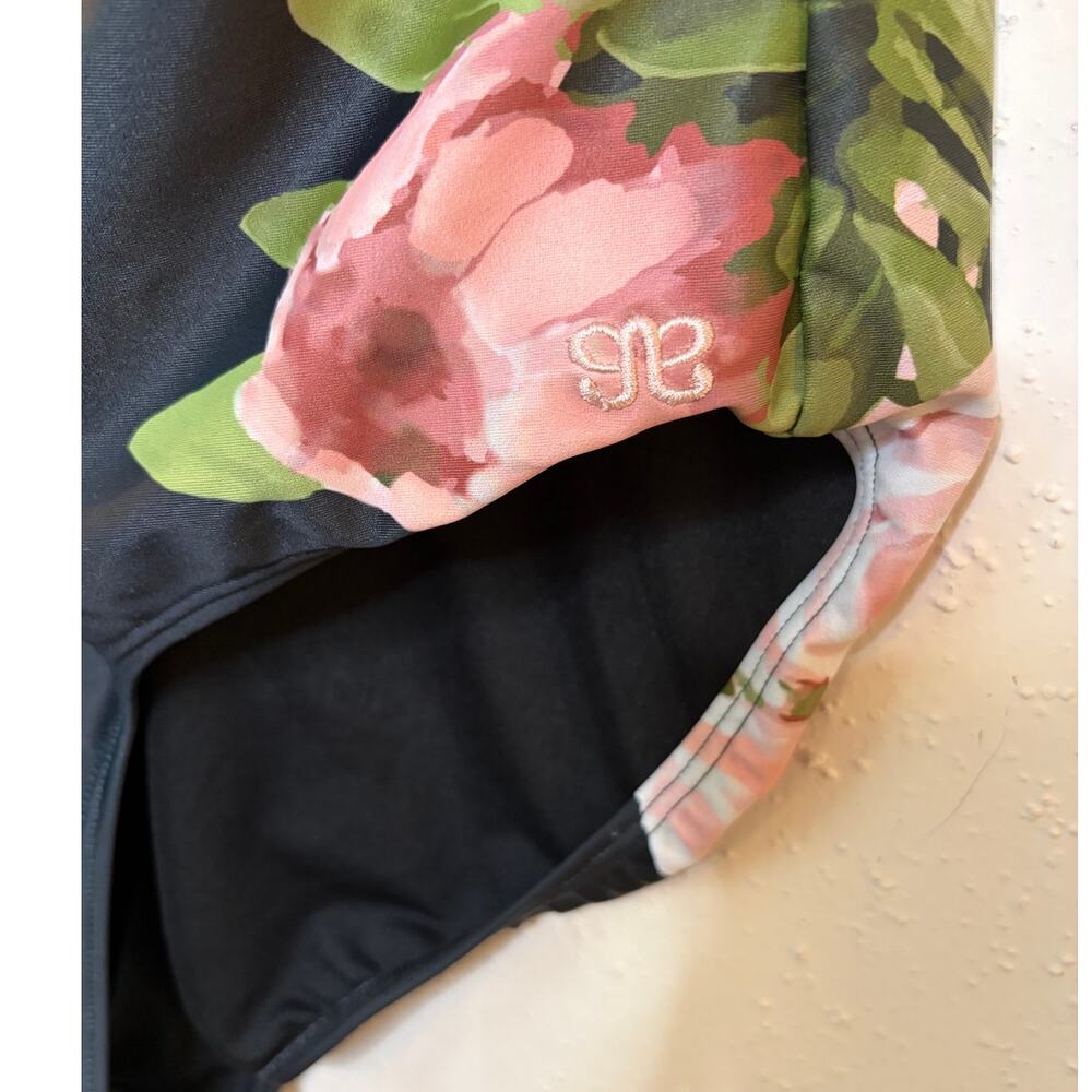 Albion One Piece Floral Swimwear Size XL - Picture 4 of 7